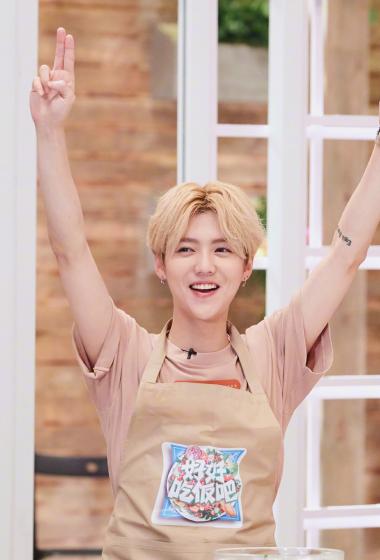 鹿晗最新帅气综艺高清图片78