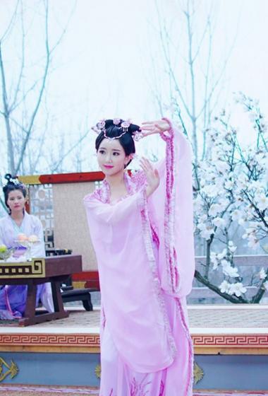 毛晓彤锦绣未央二姐剧照图片1616