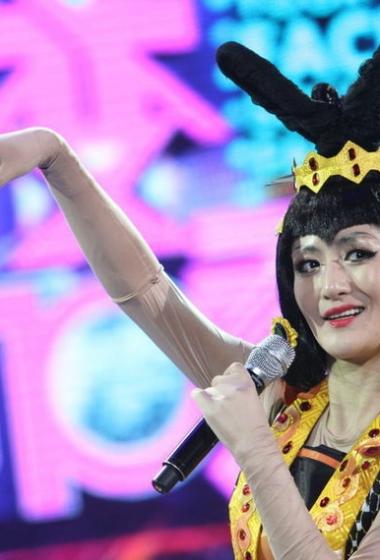 谢娜百变大咖秀模仿蛇妖谢娜图片25