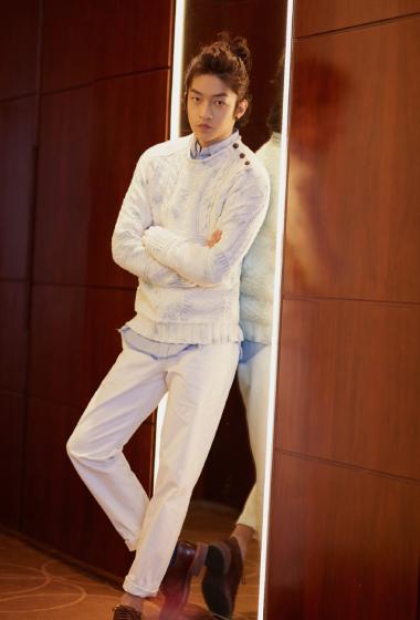 屈楚萧青春帅气活动写真图片36