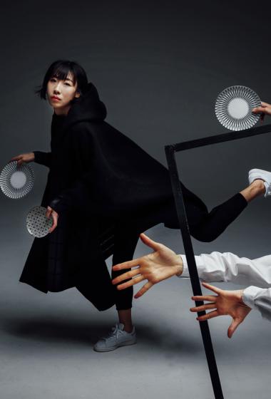 任素汐个性暗黑风写真图片24