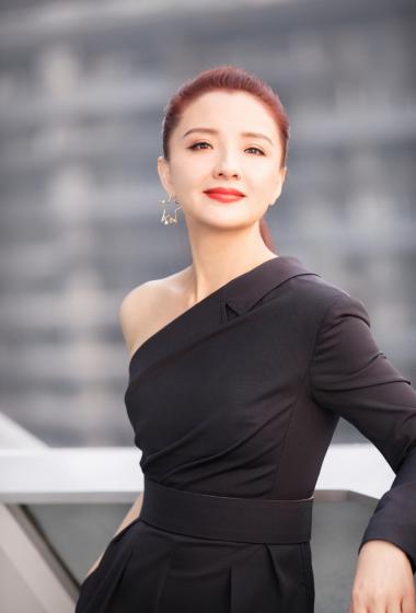 孙茜性感活动照图片89