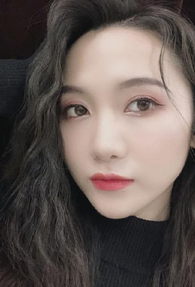 snh48陆婷甜美自拍照图片49