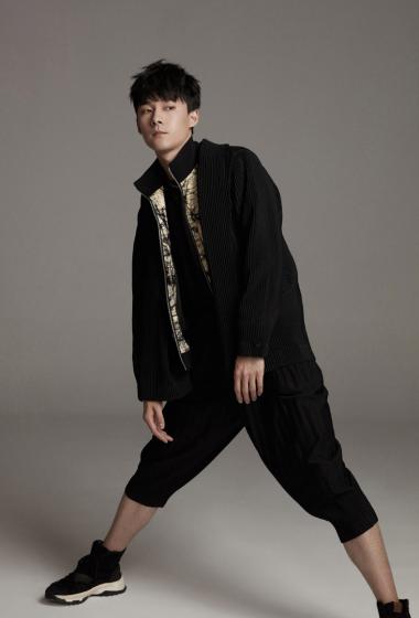 张雨剑帅痞养眼时尚写真图片26