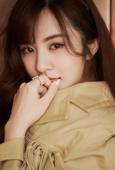 王晓晨酷美养眼活动照图片26
