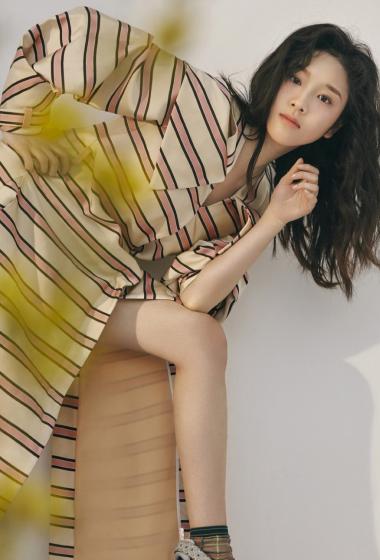 葛施敏时尚杂志性感写真图片24