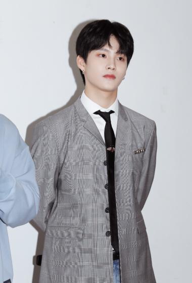 周彦辰生日会帅气活动照图片910