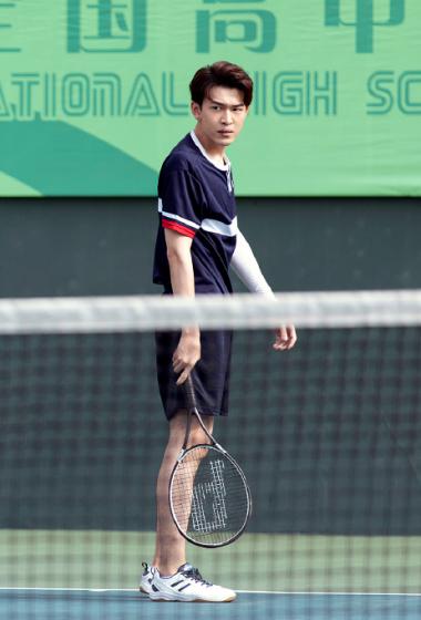 孔垂楠网球少年高清图片56