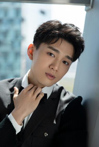 易大千酷飒时尚写真图片46