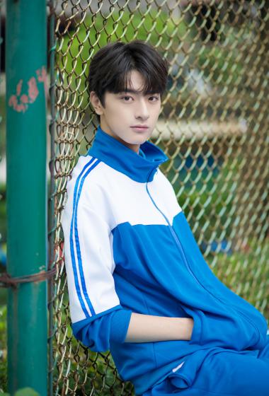 林一帅气校服图片66