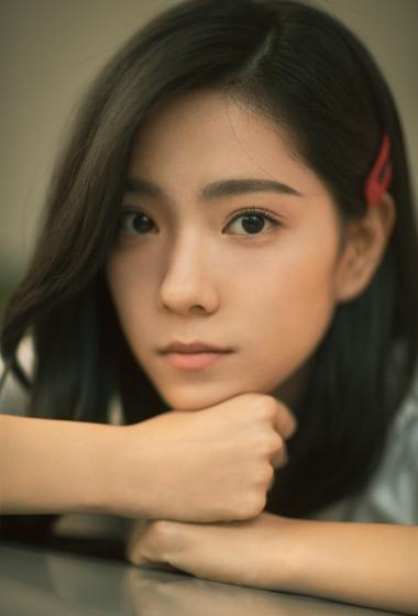 >  >  >  >  > 庄达菲文艺气质写真图片(8/9)