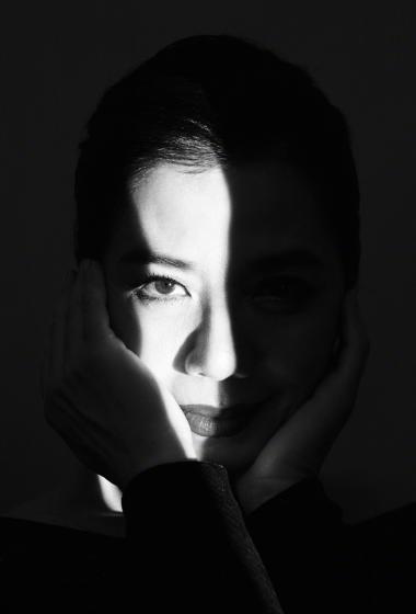 钟楚红典雅魅力写真图片79