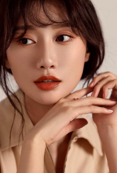 李斯羽性感优雅写真图片99