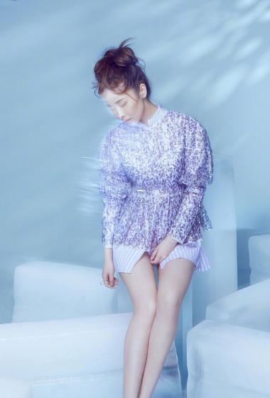 李曼优雅柔美时尚写真图片24