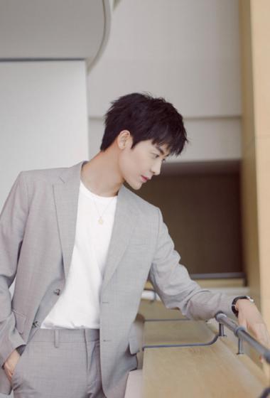 赵志伟帅气迷人活动写真图片56