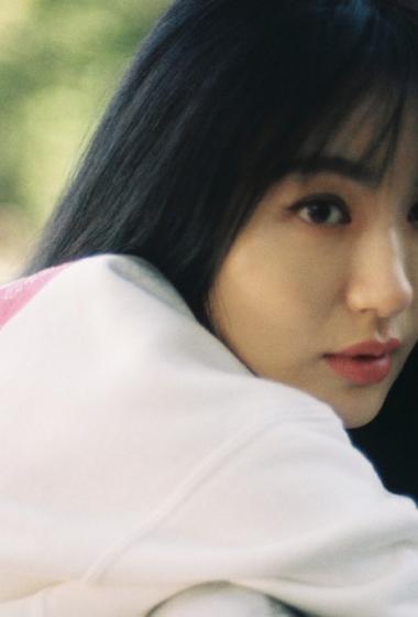 李菲儿清新简洁街拍写真图片813