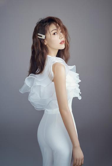 黄梦莹性感摩登写真图片44