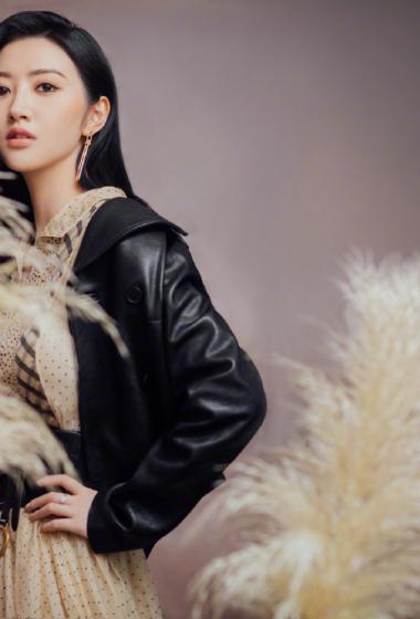 景甜gq盛典性感魅力写真77