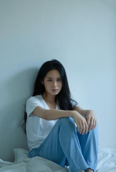 孙安可清冷文艺写真图片16