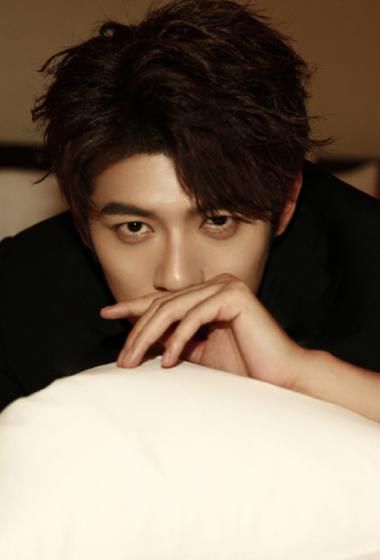 佟梦实复古帅气写真图片59