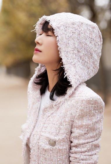 李念优雅迷人时尚写真图片48