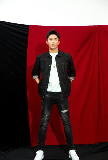 简介:演员王森时尚帅气写真图片,分享一组王森图片给大家,图中的明星