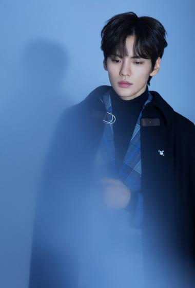 毕雯珺生日单曲帅气图片28