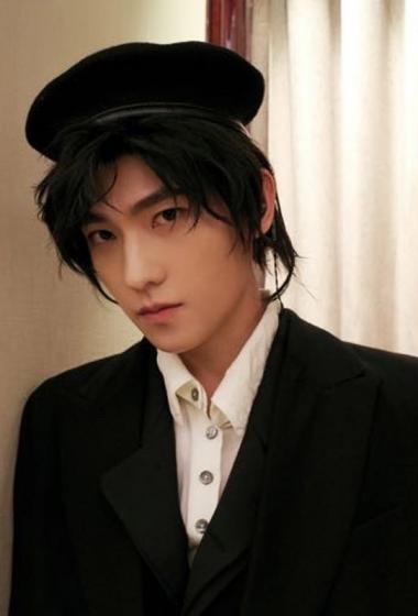 杨洋贝雷帽帅气写真图片46