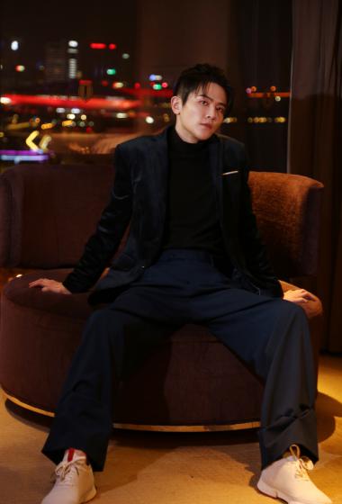 刘端端儒雅帅气活动照图片36