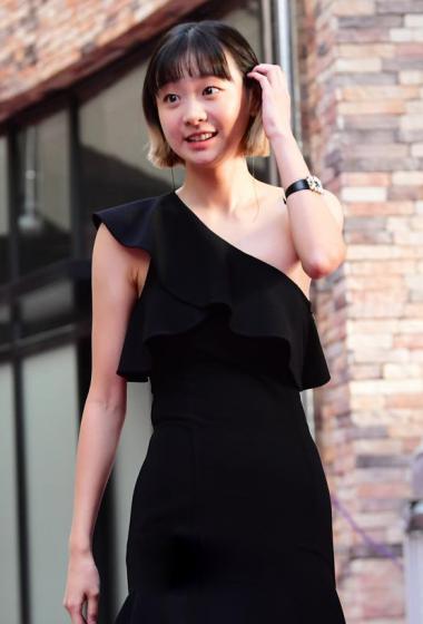 金多美黑色礼服高冷图片47