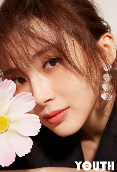 路晨时尚百变杂志写真大片612