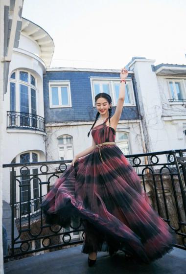 杨采钰麻花辫曼妙优雅写真图片66