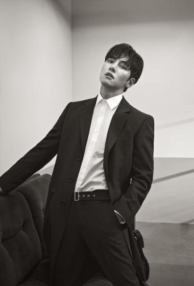 韩国艺人池昌旭帅气图片写真59
