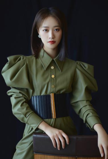 蓝盈莹皮衣酷美写真图片15