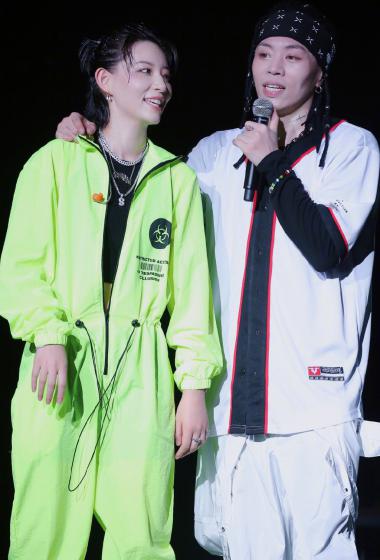 李斯丹妮杨文昊舞台照片18