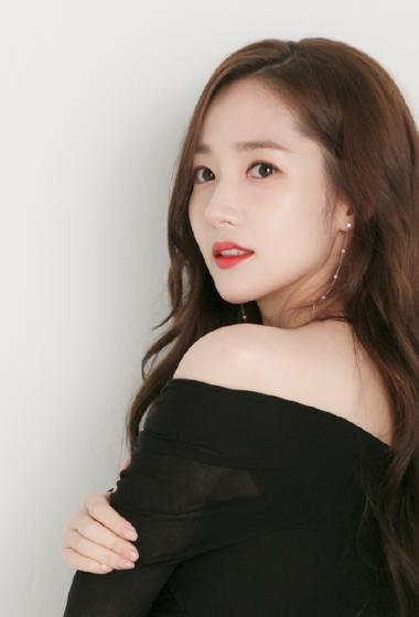 韩国美女明星朴敏英写真图片1018
