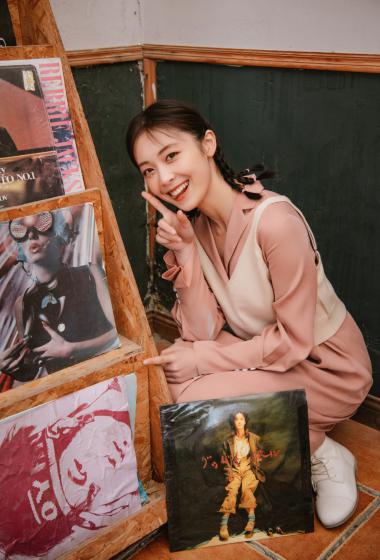 邵芸珊瑚粉裙糖果系写真图片59