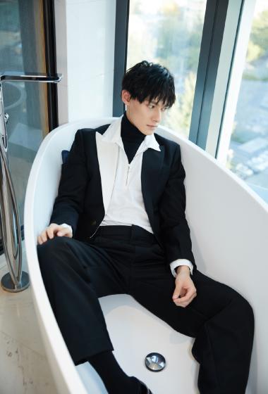 汪卓成写真图片36