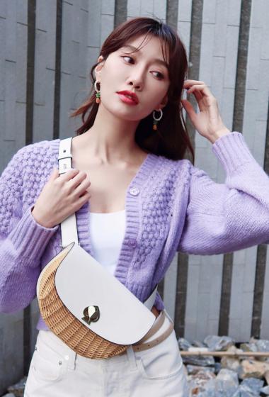 李斯羽丁香紫甜美靓丽图片34