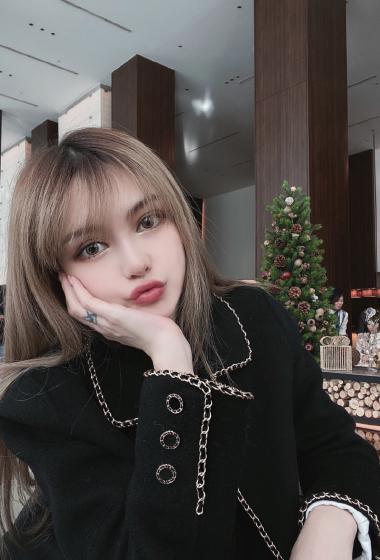 周扬青午后慵懒街拍写真411