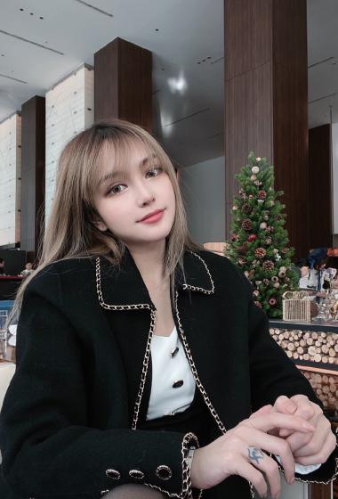 周扬青午后慵懒街拍写真511