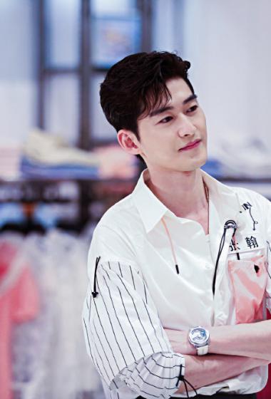 张翰奔跑吧帅气剧照图片1213