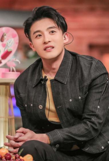 孙艺洲喜欢你我也是2海报剧照图片34