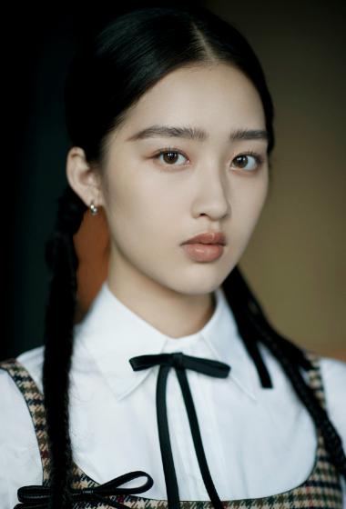 邓恩熙清新优雅写真图片99