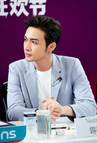 张彬彬绅士范儿帅气图片写真814