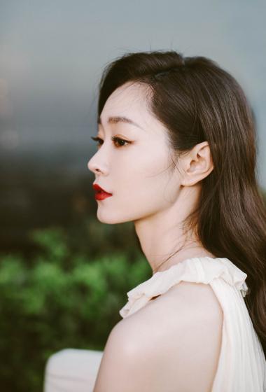 宋轶裸色长裙优雅写真图片110