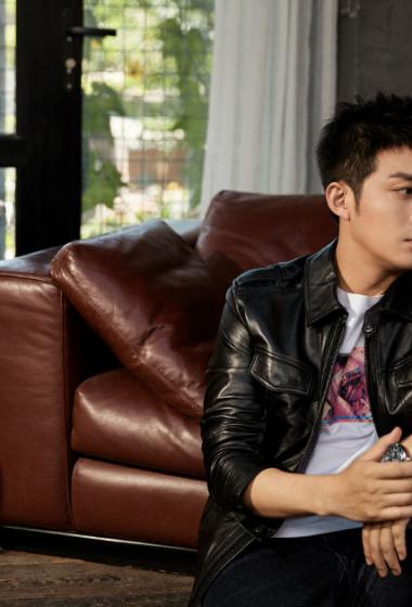 李泽锋帅气百变写真图片39