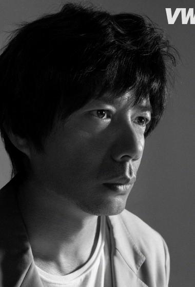 段奕宏简洁复古风写真图片812