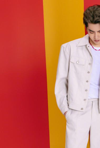 吴亦凡纯白套装型男写真图片46