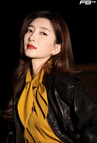 江疏影黑色皮衣时尚写真图片25